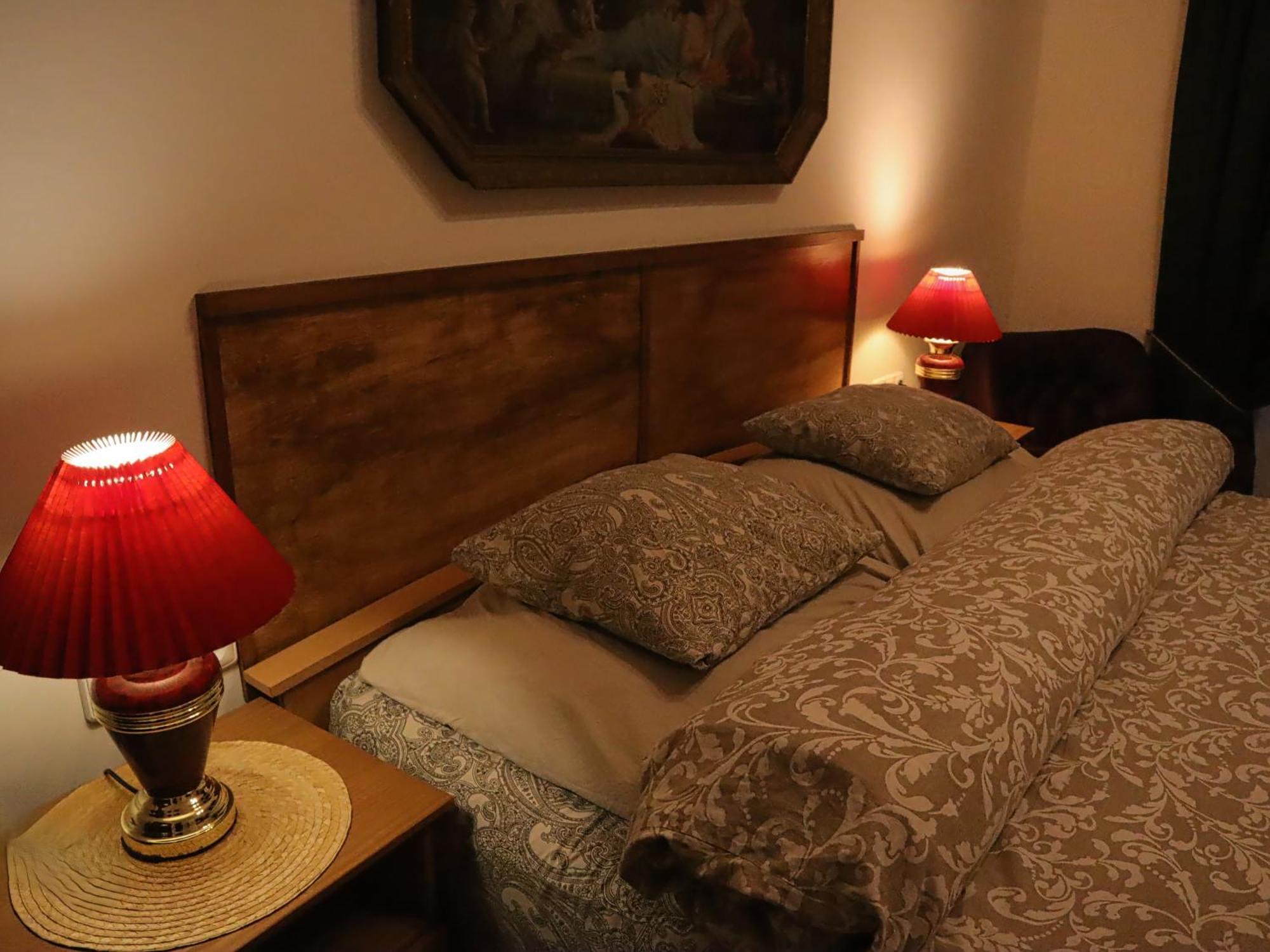 Room & Parking Assistance Prague Luaran gambar